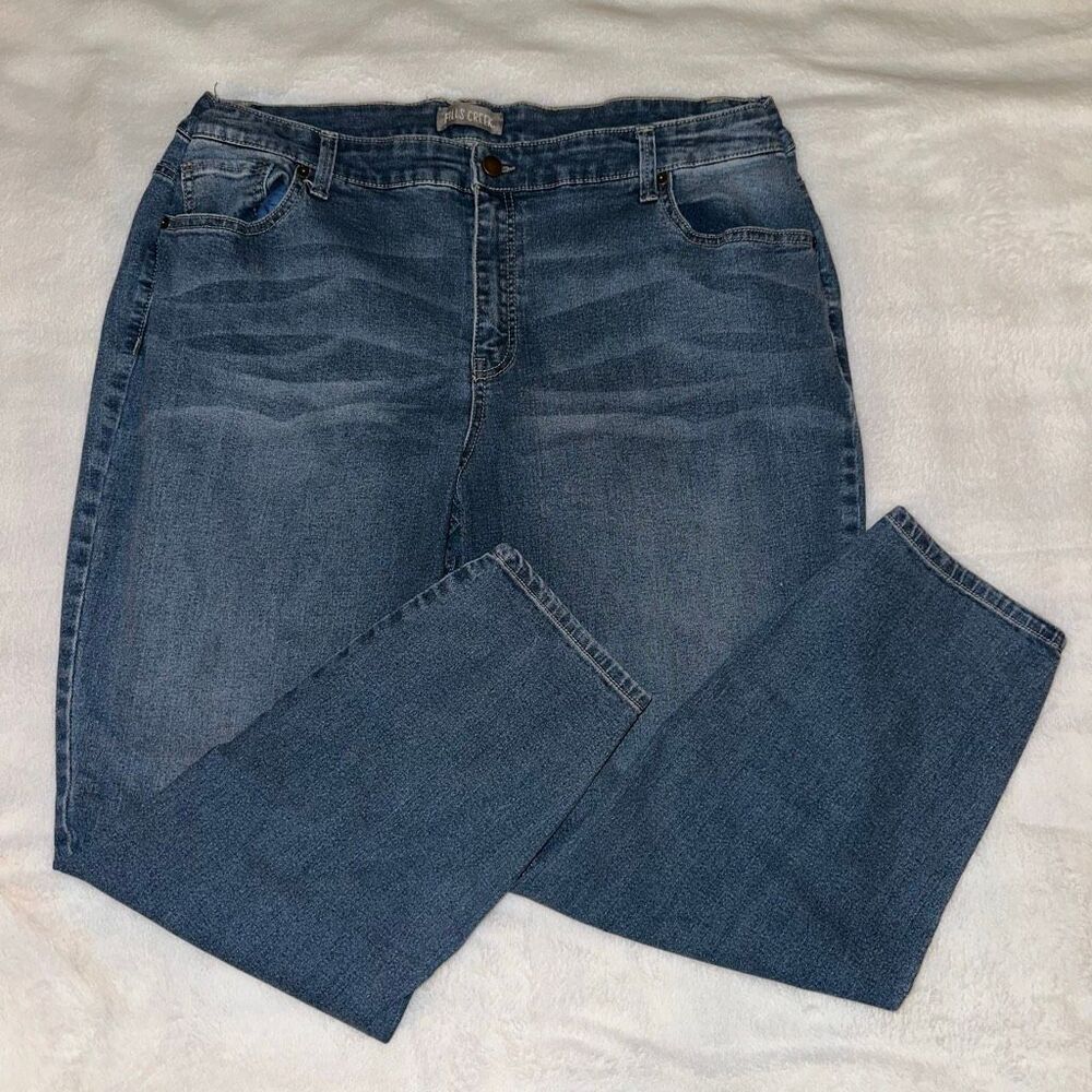 Falls Creek Women’s Size 24 High Rise Medium Blue Wash Skinny Jeans Gently Worn